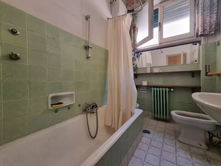 Immagine 25 di Appartamento in vendita  in VIA DEL GELSOMINO a Firenze