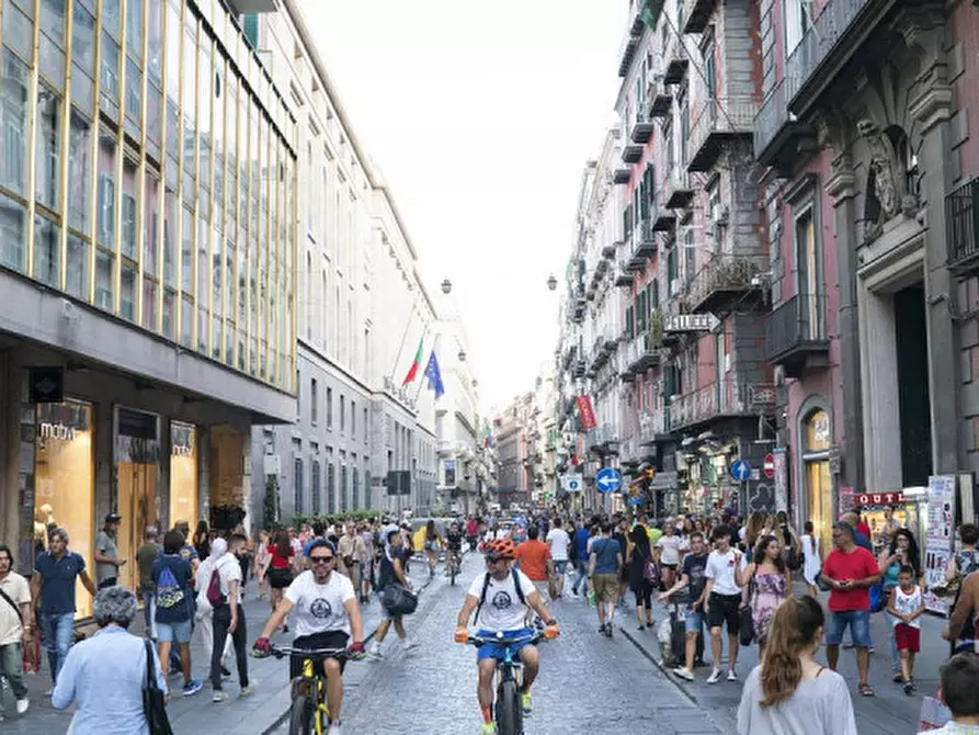 Immagine 2 di Appartamento in affitto  in via s. liborio 25 a Napoli