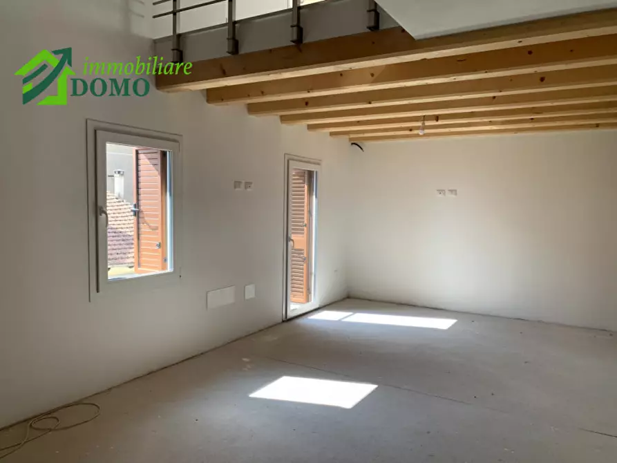 Immagine 3 di Appartamento in vendita  in schio a Schio