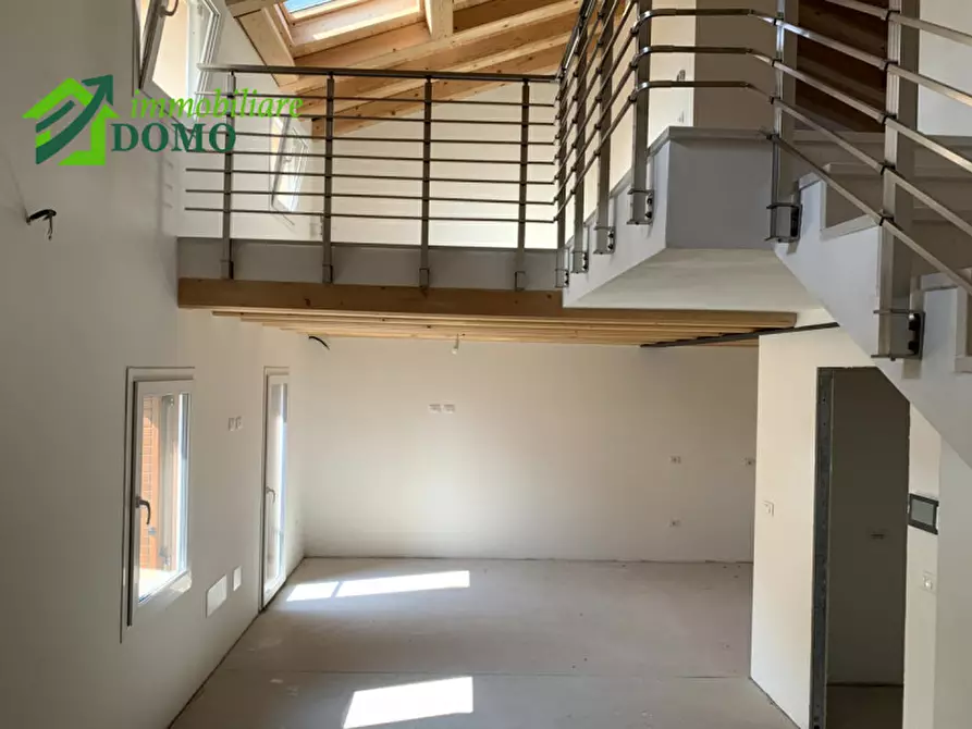 Immagine 9 di Appartamento in vendita  in schio a Schio