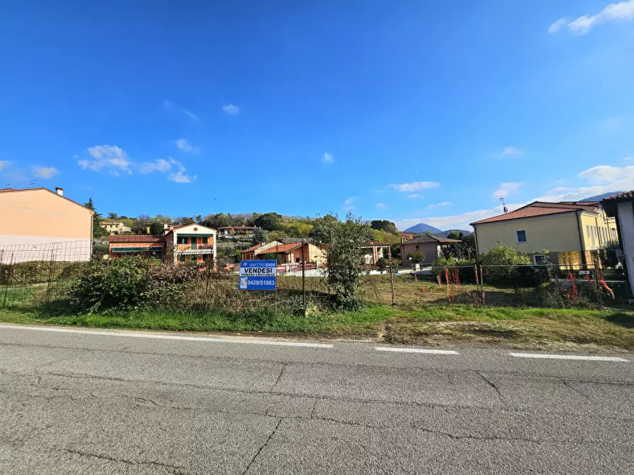 Immagine 2 di Terreno in vendita  in Via San Giuseppe a Lozzo Atestino