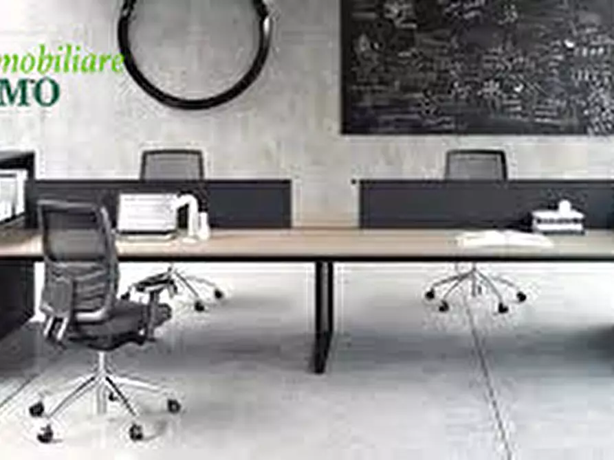 Immagine 5 di Ufficio in vendita  a Schio