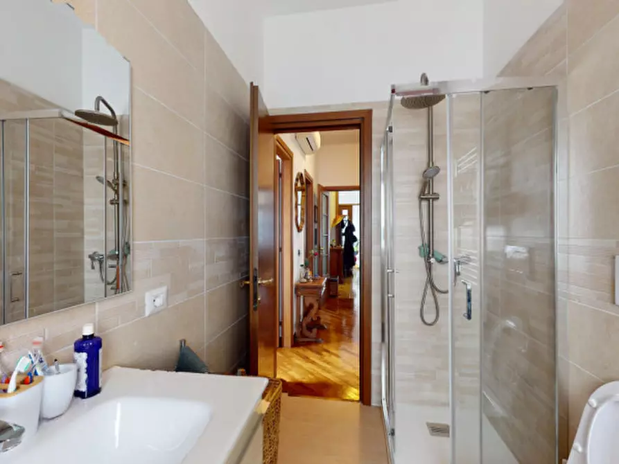 Immagine 16 di Appartamento in vendita  in Via Luigi Faccio a Vicenza