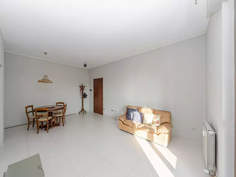 Immagine 4 di Appartamento in vendita  in Via Giorgio Morandi 4 a Monza