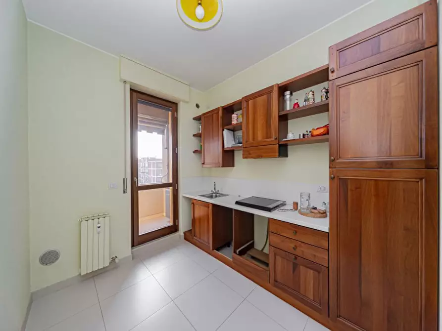 Immagine 5 di Appartamento in vendita  in Via Giorgio Morandi 4 a Monza