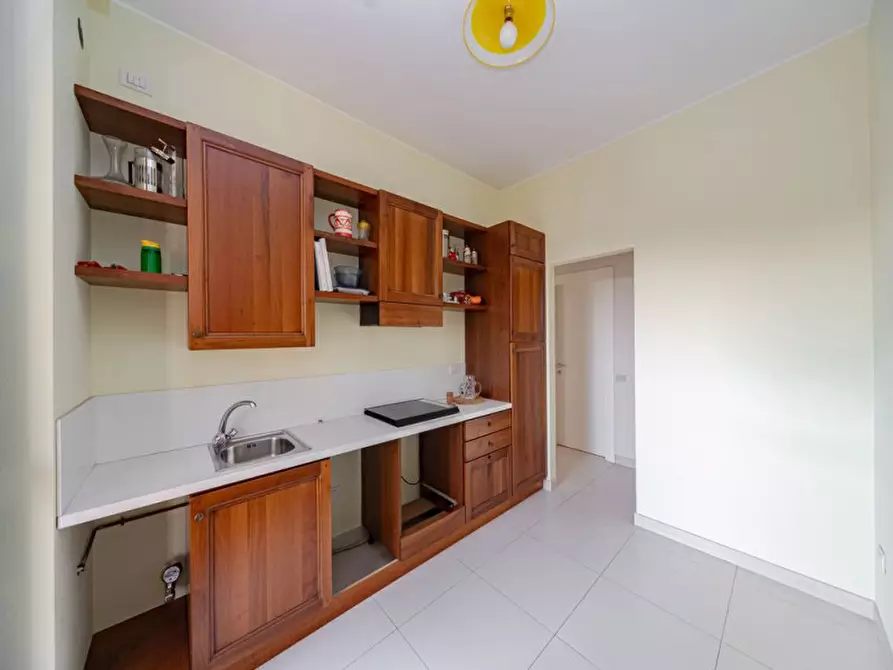 Immagine 5 di Appartamento in vendita  in Via Giorgio Morandi 4 a Monza