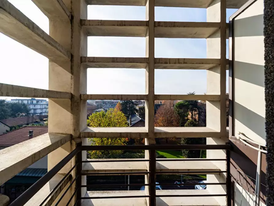 Immagine 17 di Appartamento in vendita  in Via Giorgio Morandi 4 a Monza