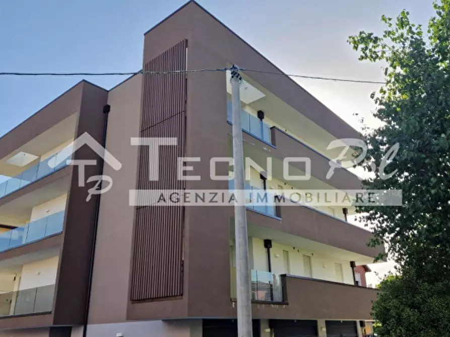 Immagine 9 di Appartamento in vendita  a Padova