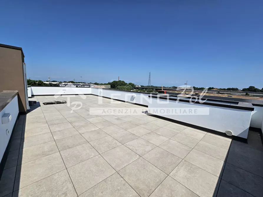 Immagine 11 di Appartamento in vendita  a Padova