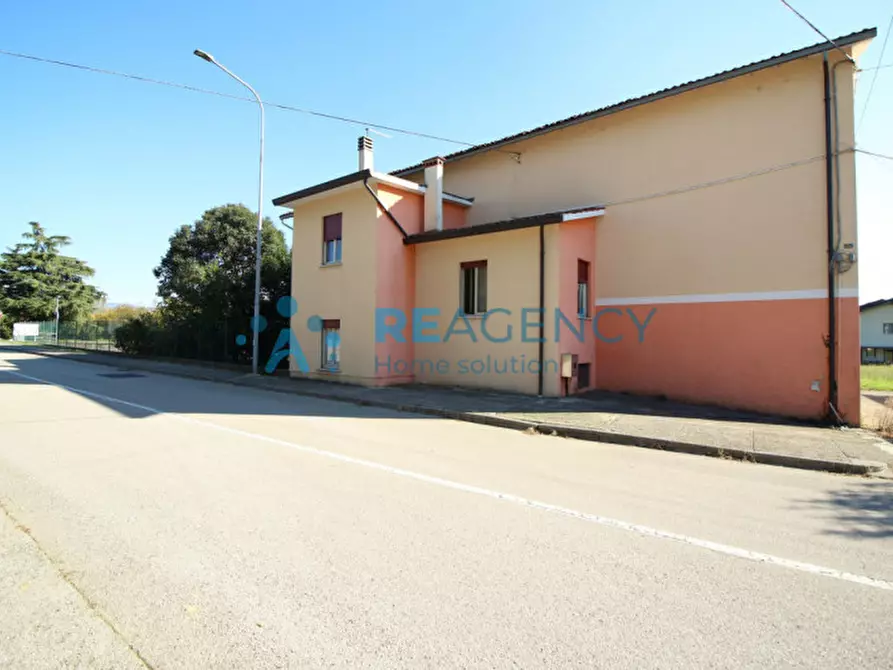 Immagine 5 di Casa indipendente in vendita  in Strada del Gatto a Zanè