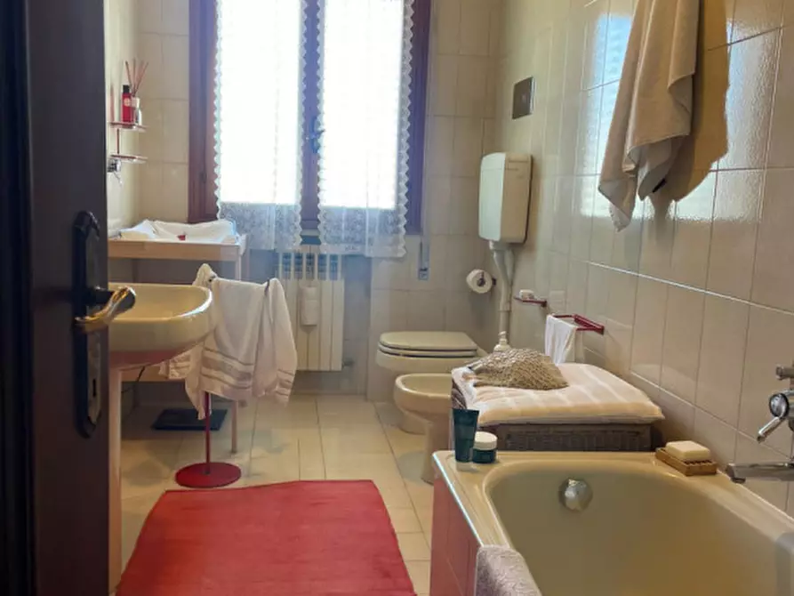 Immagine 5 di Appartamento in vendita  in VIA TURAZZA a Padova