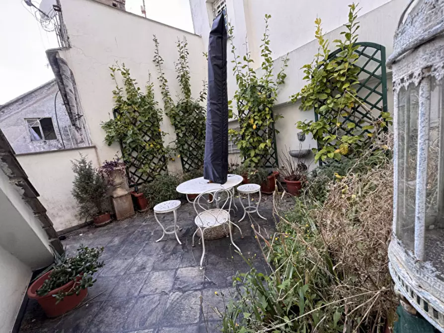 Immagine 36 di Appartamento in vendita  in Via Della maddalena a Genova