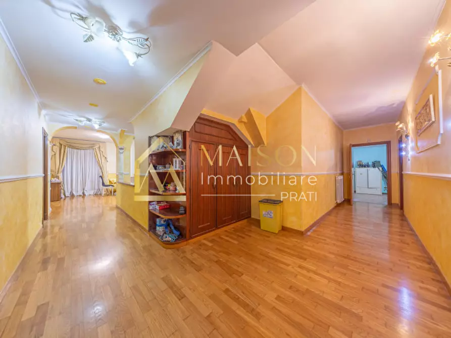 Immagine 1 di Appartamento in vendita  in Via di Borghesiana a Roma