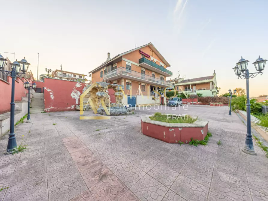 Immagine 2 di Appartamento in vendita  in Via di Borghesiana a Roma