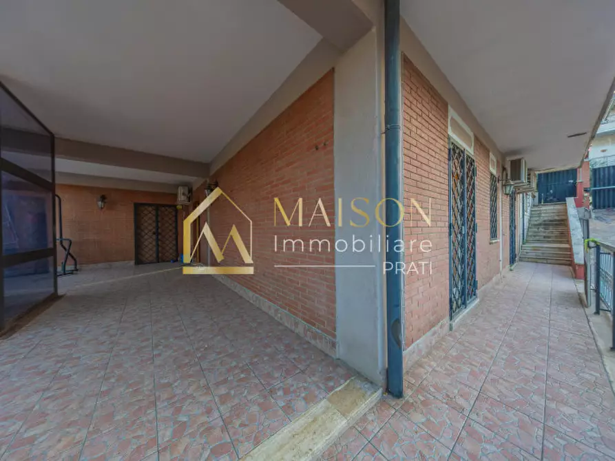 Immagine 4 di Appartamento in vendita  in Via di Borghesiana a Roma