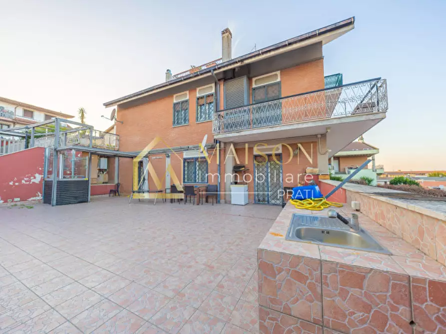 Immagine 47 di Appartamento in vendita  in Via di Borghesiana a Roma