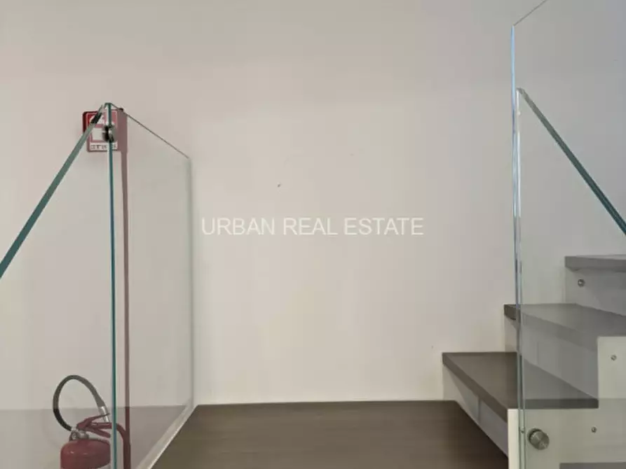 Immagine 16 di Negozio in vendita  in Via Flavia 5 a Trieste