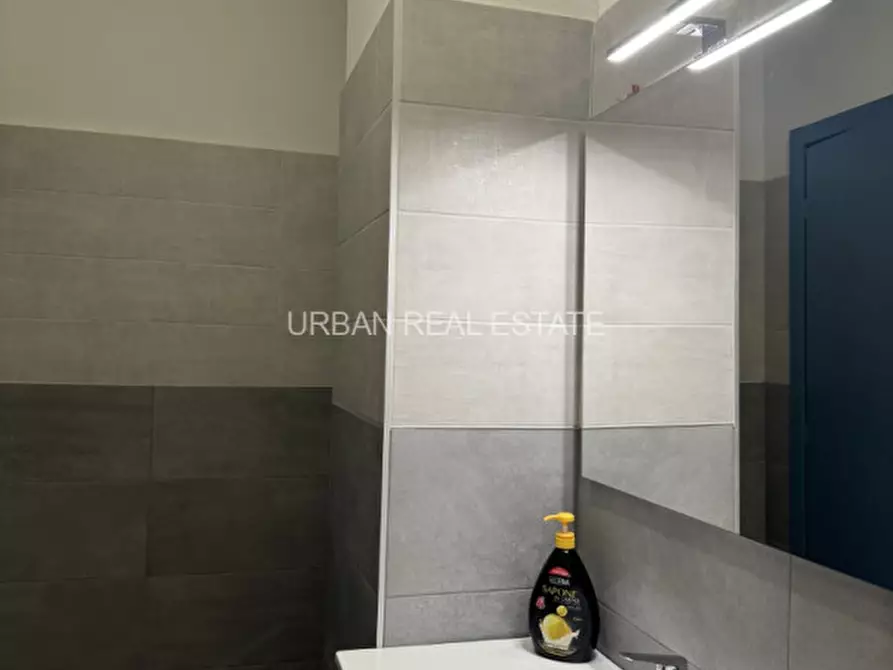 Immagine 39 di Negozio in vendita  in Via Flavia 5 a Trieste