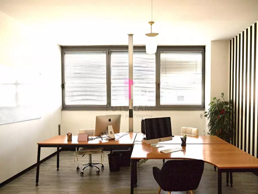 Immagine 7 di Ufficio in affitto  a Vicenza