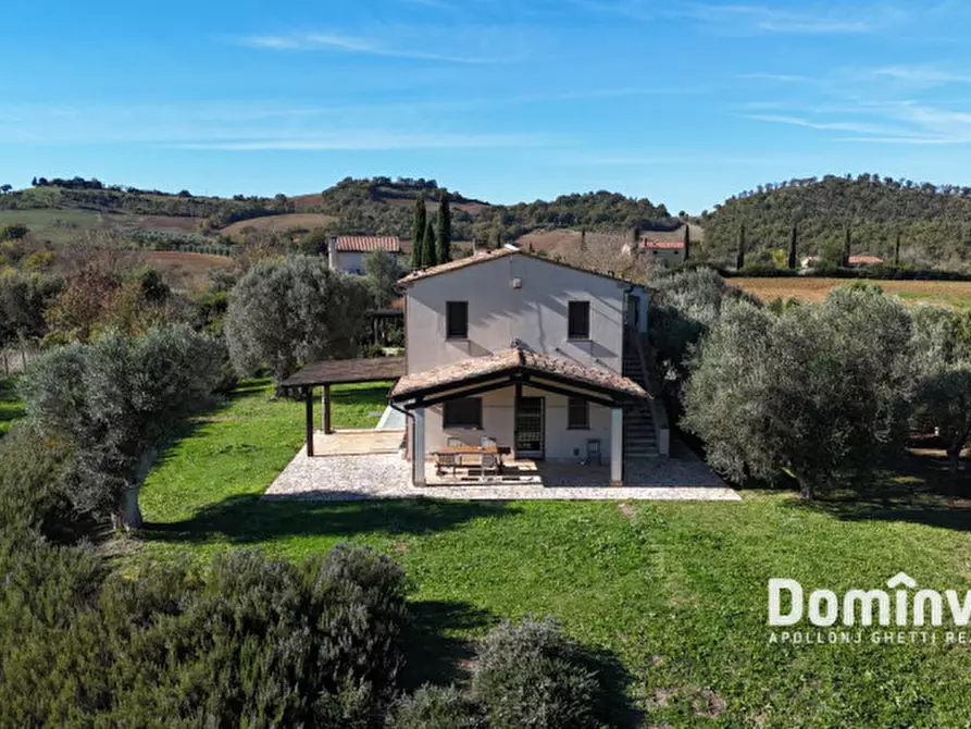 Immagine 1 di Villa in vendita  in Strada della Sgrilla a Capalbio