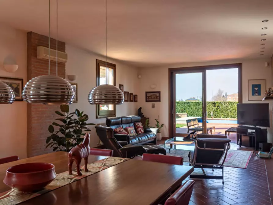 Immagine 3 di Villa in vendita  in via russo 12 a San Lazzaro Di Savena