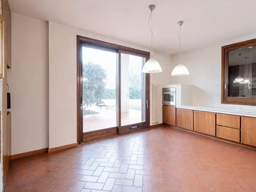 Immagine 6 di Villa in vendita  in via russo 12 a San Lazzaro Di Savena
