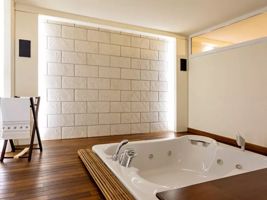 Immagine 17 di Villa in vendita  in via russo 12 a San Lazzaro Di Savena