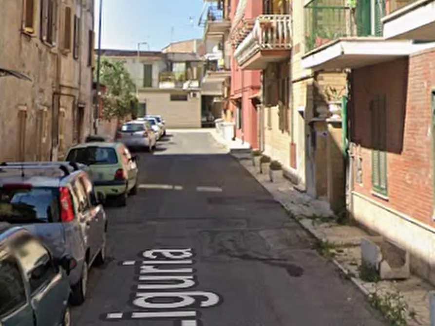 Immagine 6 di Appartamento in vendita  in Via Liguria a Guidonia Montecelio