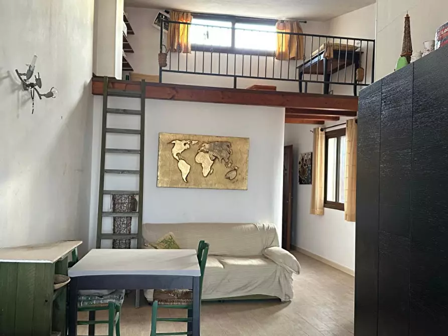 Immagine 8 di Appartamento in vendita  in Via dell'Indipendenza n.6 a Siracusa