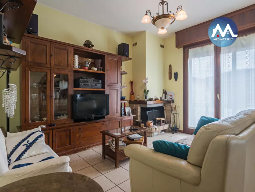 Immagine 4 di Casa quadrifamiliare in vendita  in Via Carlo Farini a Pesaro