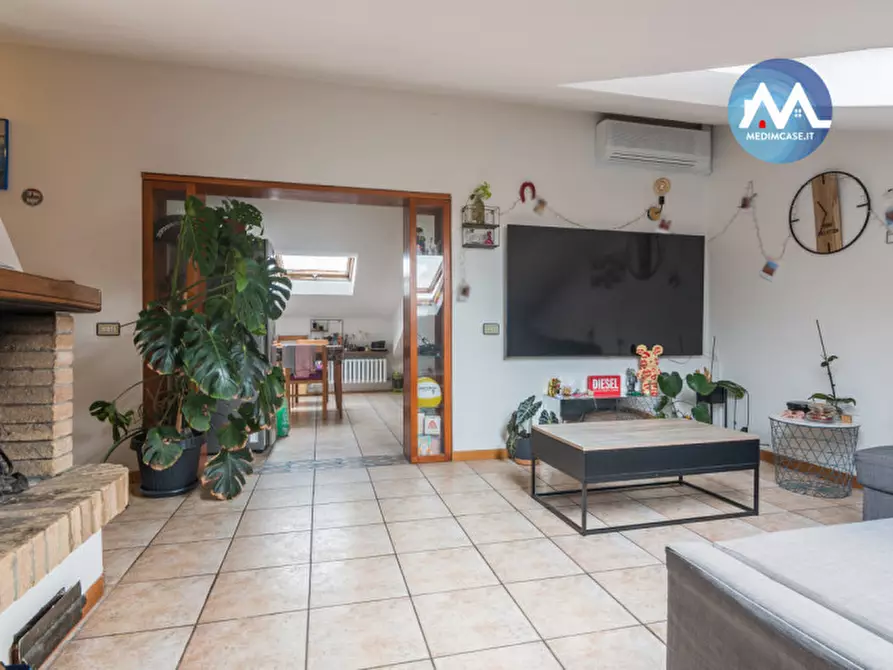 Immagine 22 di Casa quadrifamiliare in vendita  in Via Carlo Farini a Pesaro