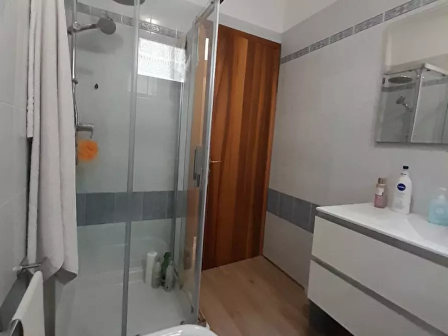 Immagine 6 di Appartamento in vendita  in Via Giulio Cesare 2 a Desenzano Del Garda