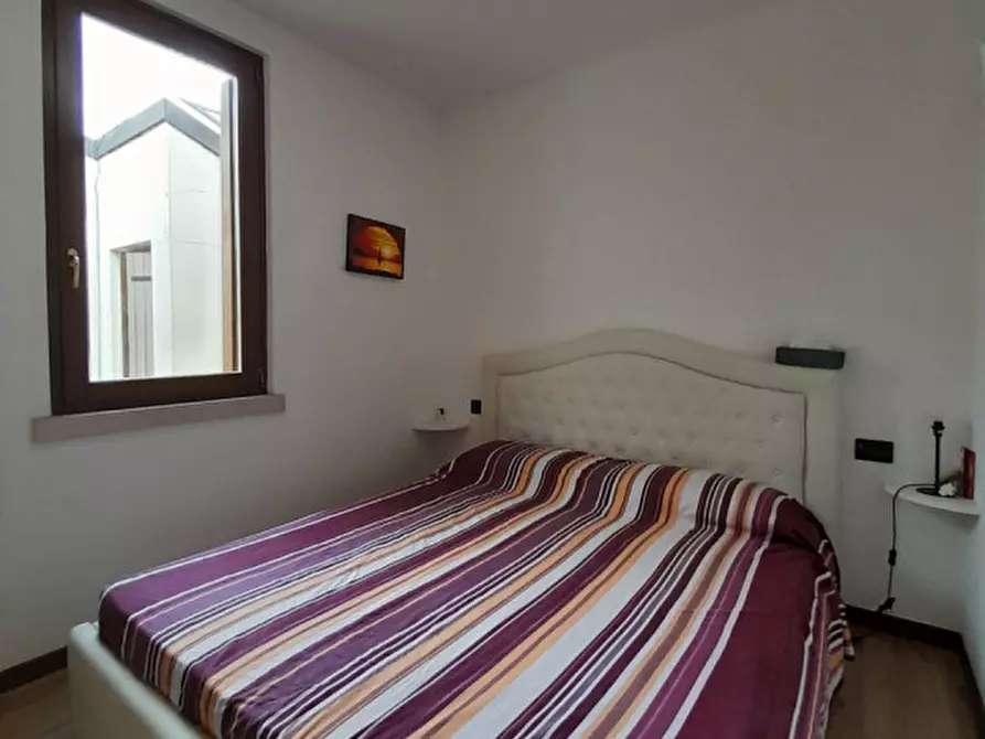 Immagine 8 di Appartamento in vendita  in Via Giulio Cesare 2 a Desenzano Del Garda