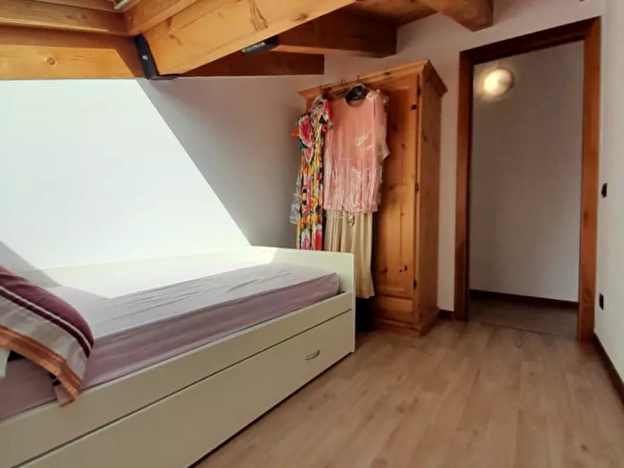 Immagine 12 di Appartamento in vendita  in Via Giulio Cesare 2 a Desenzano Del Garda