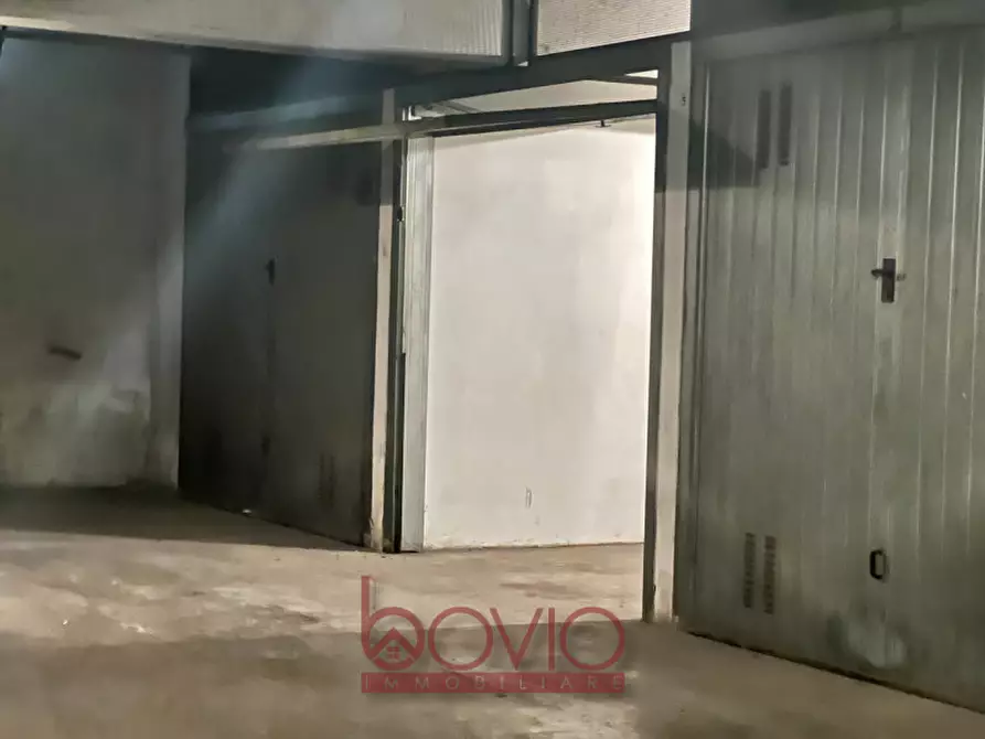 Immagine 13 di Garage in vendita  in VIA SIRTORI 5 a Torino