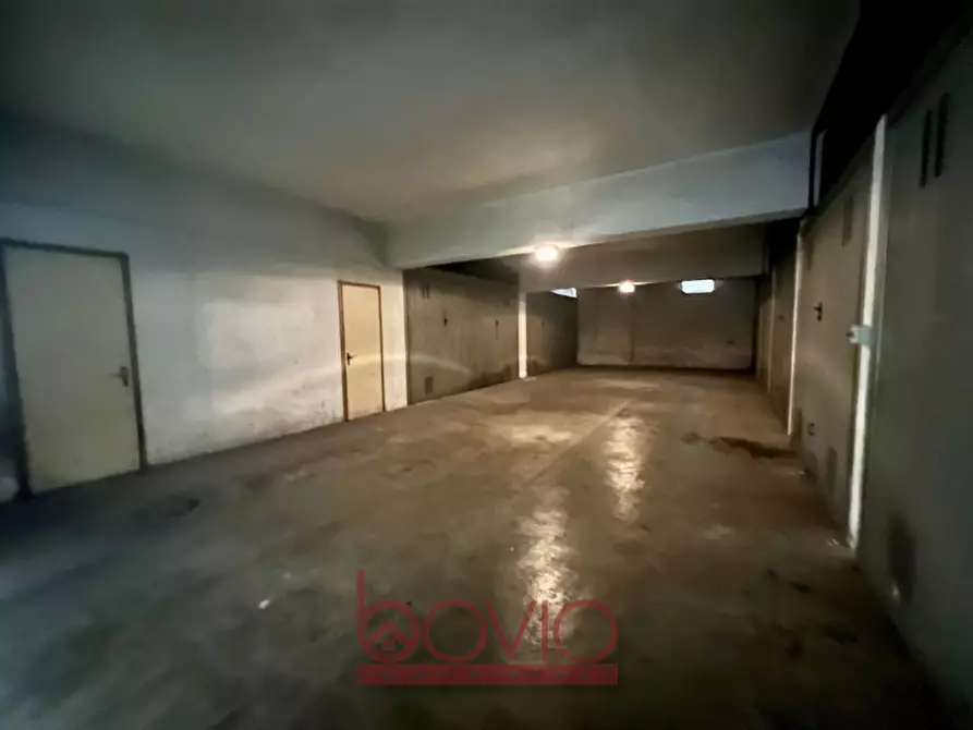 Immagine 24 di Garage in vendita  in VIA SIRTORI 5 a Torino
