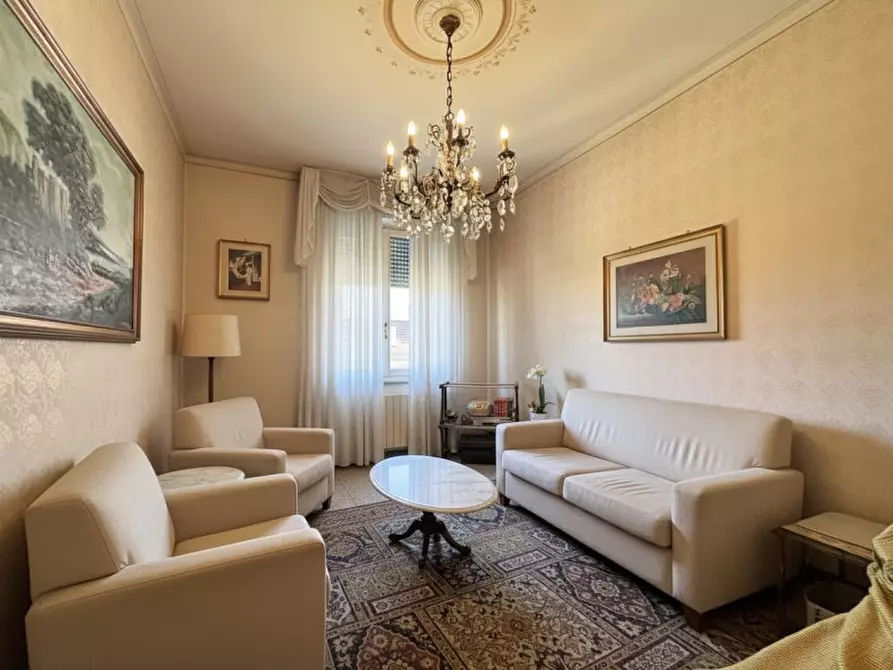 Immagine 6 di Appartamento in vendita  in Via Piave,10 a Parma