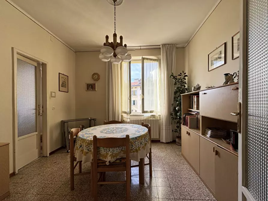 Immagine 12 di Appartamento in vendita  in Via Piave,10 a Parma