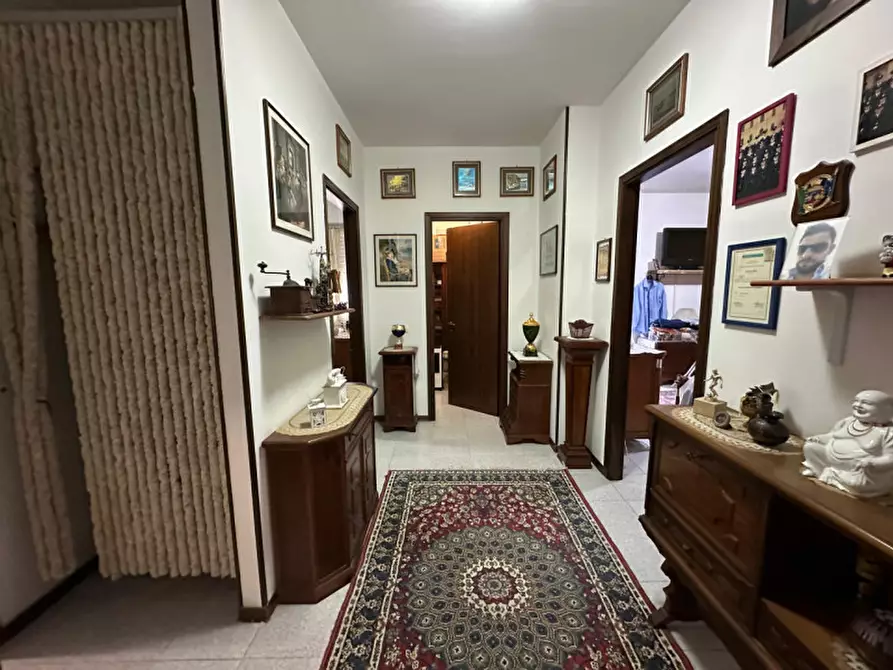 Immagine 10 di Appartamento in vendita  in VIA FABIO FILZI a Sanguinetto