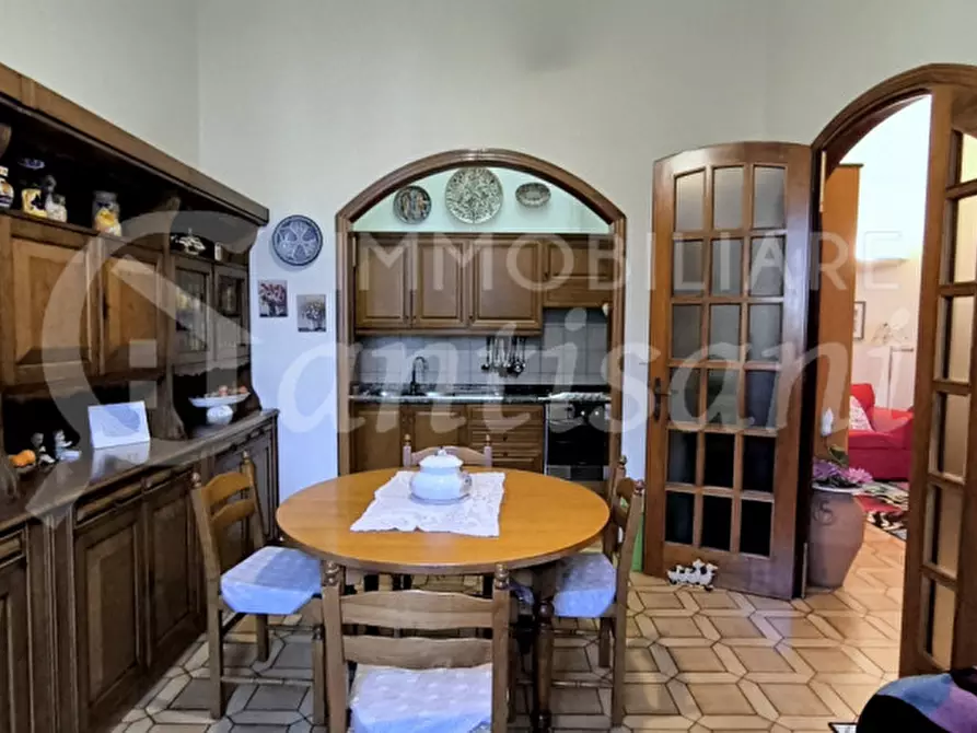 Immagine 6 di Appartamento in vendita  in Viale dei Cadorna a Firenze