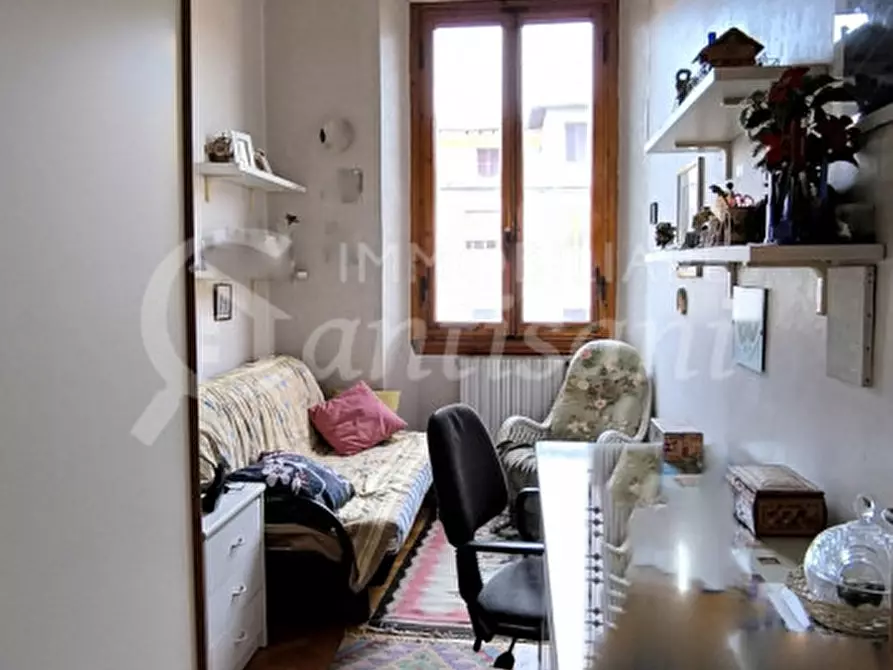 Immagine 11 di Appartamento in vendita  in Viale dei Cadorna a Firenze
