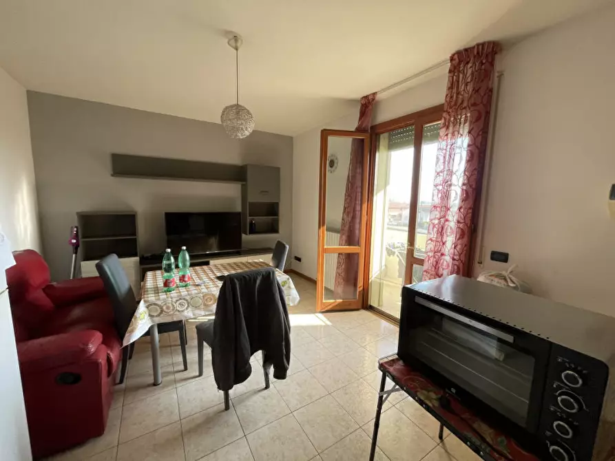 Immagine 1 di Appartamento in vendita  a Suzzara