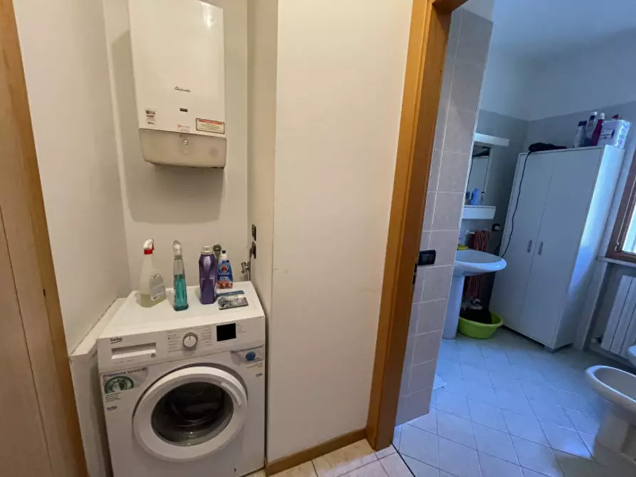 Immagine 12 di Appartamento in vendita  a Suzzara