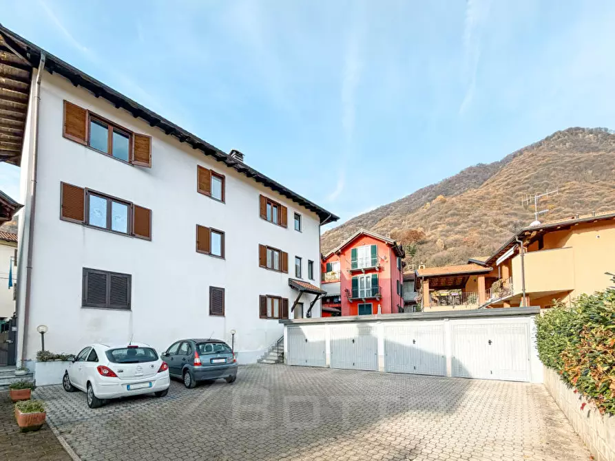 Immagine 3 di Appartamento in vendita  in Via scardini 5 a Cesara