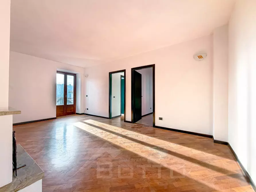 Immagine 7 di Appartamento in vendita  in Via scardini 5 a Cesara