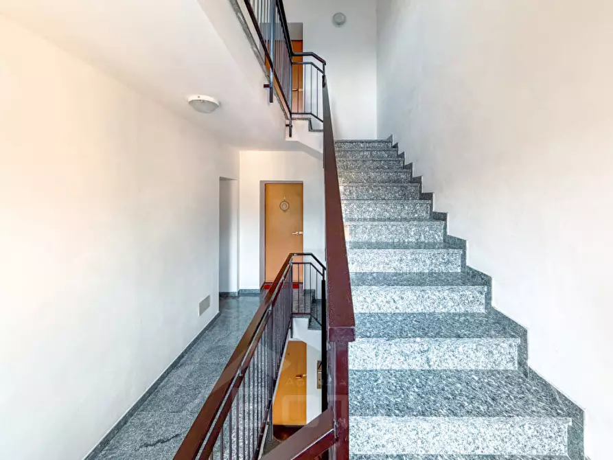 Immagine 28 di Appartamento in vendita  in Via scardini 5 a Cesara