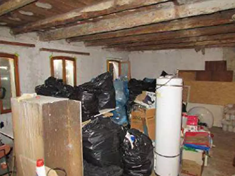 Immagine 10 di Appartamento in vendita  in Via Camerin, 15 a Colle Umberto