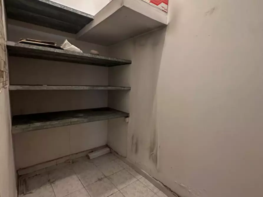 Immagine 10 di Ufficio in vendita  in Via Venti Settembre a Milazzo