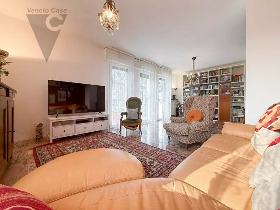 Immagine 6 di Appartamento in vendita  a Padova