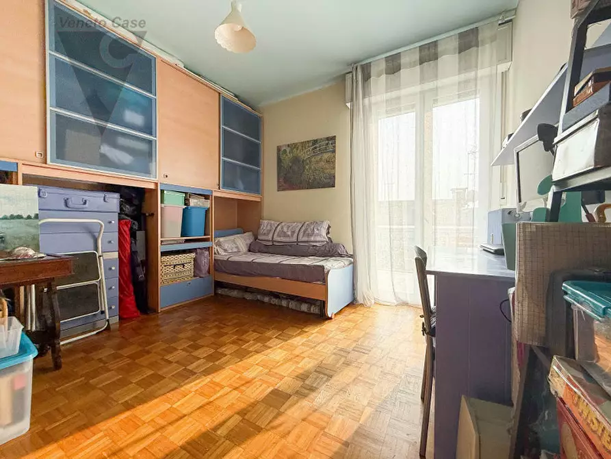 Immagine 19 di Appartamento in vendita  a Padova